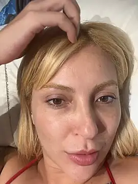 Snapshot of melisboa chatting on May 6, 7:52 pm melisboa online show from May 6, 7:52 pm