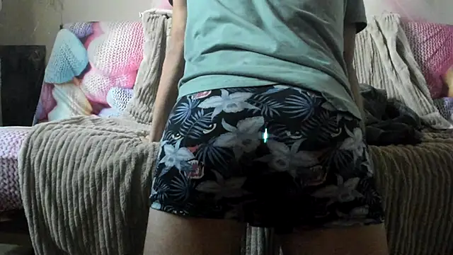 Snapshot of Mrmansexy01 chatting on November 4, 1:43 pm Mrmansexy01 online show from November 4, 1:43 pm