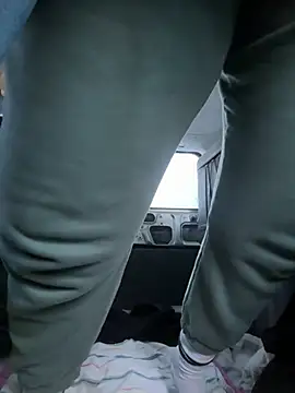 FreakyDreama online show from February 13, 1:40 pm