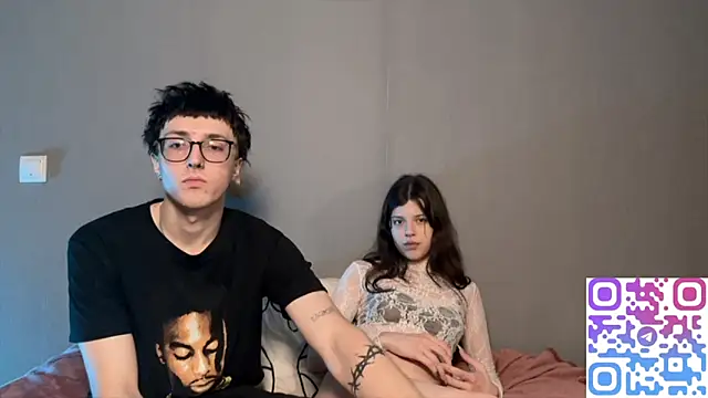 Snapshot of t_files_x chatting on November 5, 9:04 pm t files x online show from November 5, 9:04 pm