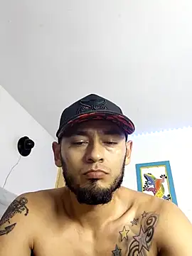 Snapshot of kmerlin chatting on November 12, 8:48 am kmerlin online show from November 12, 8:48 am