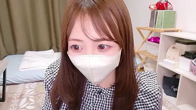 Snapshot of -aotan- chatting on May 6, 3:17 pm -aotan- online show from May 6, 3:17 pm