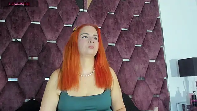Snapshot of RossMildrey chatting on July 20, 12:29 pm RossMildrey online show from July 20, 12:29 pm