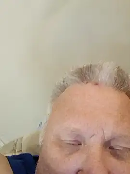 Jbirdb800 online show from November 7, 6:30 pm