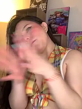 Snapshot of violettabond chatting on June 4, 12:55 pm violettabond online show from June 4, 12:55 pm
