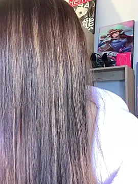 Snapshot of violettabond chatting on June 27, 12:55 pm violettabond online show from June 27, 12:55 pm