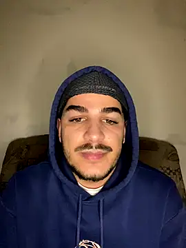 Snapshot of MorenoVelvet chatting on December 21, 10:17 pm MorenoVelvet online show from December 21, 10:17 pm