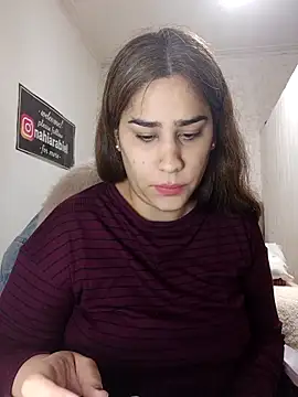 nahiarabiel33 online show from June 10, 5:12 pm