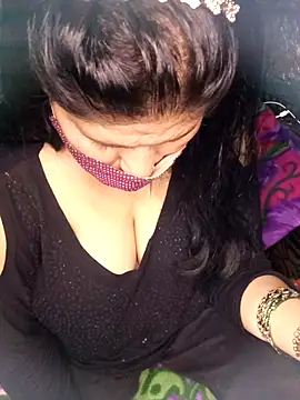 Snapshot of Anjali-25 chatting on December 1, 11:26 am Anjali-25 online show from December 1, 11:26 am