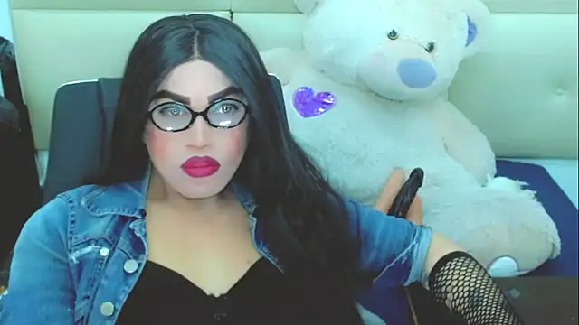 NharaBigCock online show from July 9, 7:07 pm