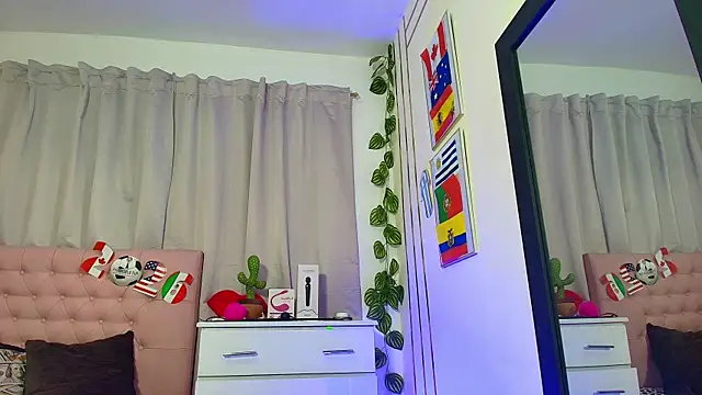 Lulu swarts online show from July 19, 1:42 am