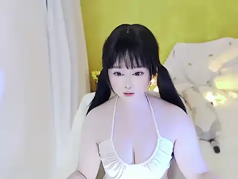 Nina37 online show from November 9, 8:29 pm