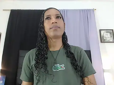 Snapshot of MiaCoock chatting on November 8, 1:33 pm MiaCoock online show from November 8, 1:33 pm