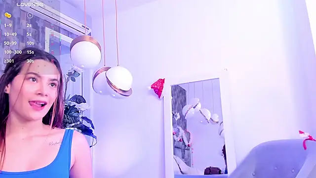 SaraAlvarezx online show from December 13, 7:53 pm