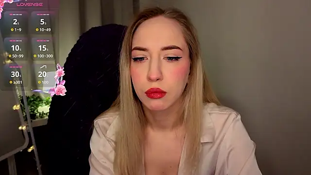 IsabelleBliz online show from February 4, 10:04 pm