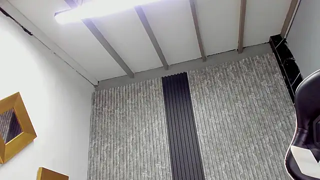 Caitlyn-Joness  online show from November 7, 7:25 pm