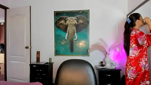 alisaa jhons1 online show from February 3, 10:37 pm