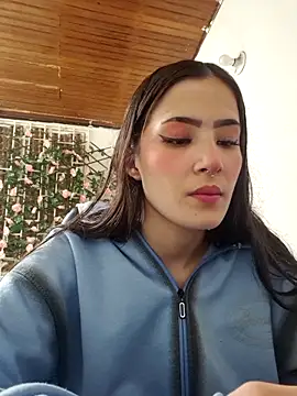 Celeste Moretti online show from November 12, 2:06 pm