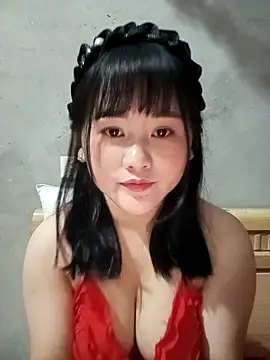 Snapshot of Anngela_18 chatting on November 19, 3:12 pm Anngela 18 online show from November 19, 3:12 pm