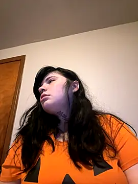 juicygoth202 online show from November 10, 6:56 am