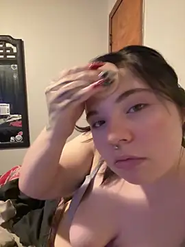 juicygoth202 online show from December 4, 11:57 pm