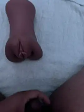 PixelPlaymate online show from December 17, 5:24 am