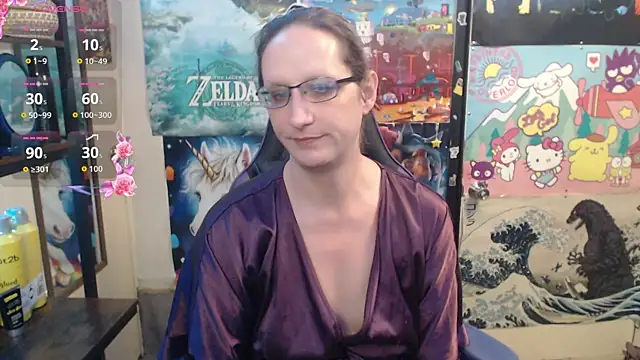 Savanah Banana  online show from July 11, 9:23 am
