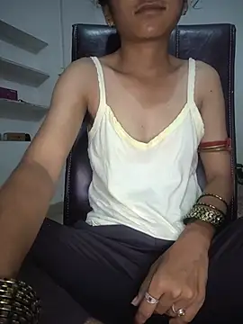 Snapshot of Isha_kumari_69 chatting on August 2, 3:16 am Isha kumari 69 online show from August 2, 3:16 am