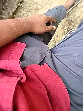 Snapshot of Rohit-desi chatting on November 6, 8:48 am Rohit-desi online show from November 6, 8:48 am