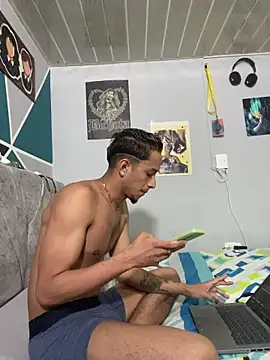 Mike and Rayan online show from February 14, 4:26 pm