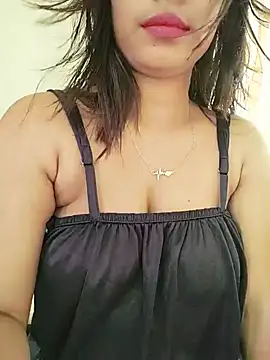 Snapshot of Nishi-3 chatting on July 14, 1:52 am Nishi-3 online show from July 14, 1:52 am
