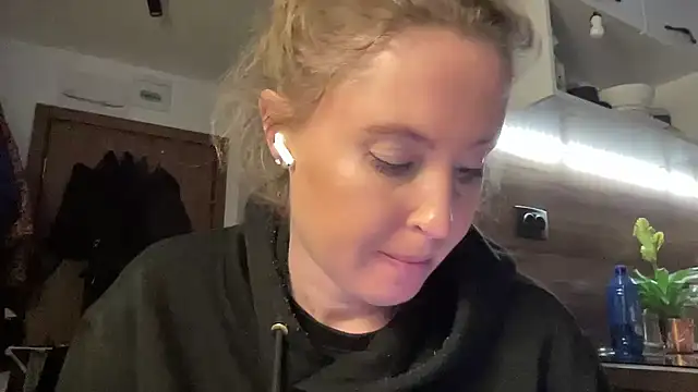 Ameli8 online show from February 14, 4:59 pm