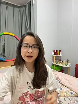 Hmm 0303 online show from December 16, 2:22 pm