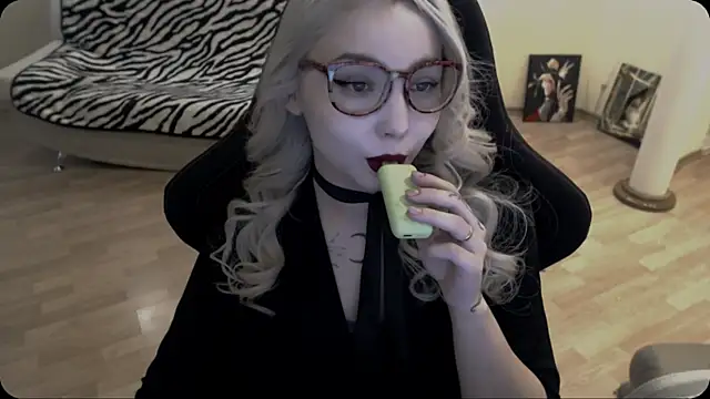 Snapshot of fromsun_forsoul777 chatting on November 25, 11:32 am fromsun forsoul777 online show from November 25, 11:32 am