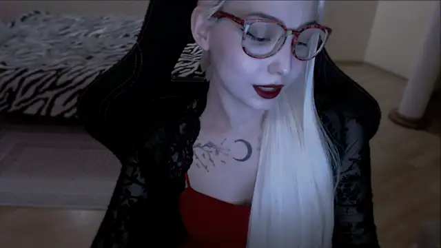 Snapshot of fromsun_forsoul777 chatting on May 22, 6:46 pm fromsun forsoul777 online show from May 22, 6:46 pm