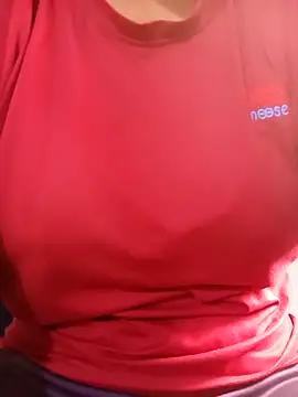 Snapshot of Rihasna chatting on November 8, 2:01 am Rihasna online show from November 8, 2:01 am