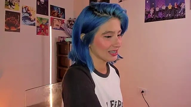 Snapshot of Star_Taylenna chatting on November 15, 2:20 am Star Taylenna online show from November 15, 2:20 am