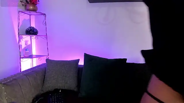 Niina26 online show from April 27, 12:36 pm
