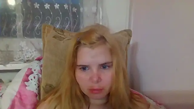 HornyElena online show from January 14, 3:28 pm