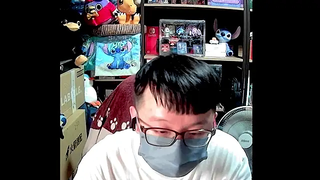 kk05483 online show from May 3, 5:19 pm