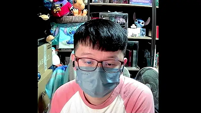 Snapshot of kk05483 chatting on May 6, 4:34 pm kk05483 online show from May 6, 4:34 pm