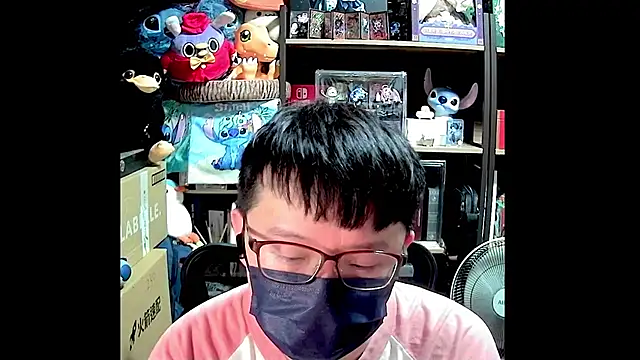Snapshot of kk05483 chatting on May 22, 5:07 pm kk05483 online show from May 22, 5:07 pm