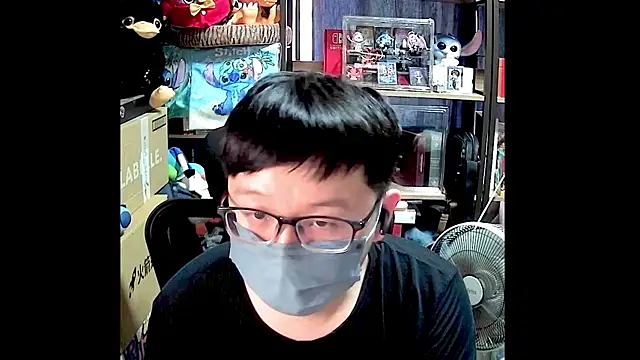 Snapshot of kk05483 chatting on June 18, 9:09 am kk05483 online show from June 18, 9:09 am