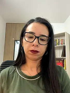 Snapshot of Vicky_ro chatting on November 10, 11:09 am Vicky ro online show from November 10, 11:09 am