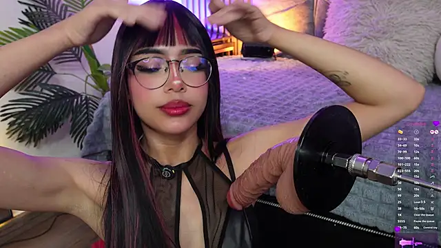  ViolletteNoir  online show from June 11, 8:51 pm