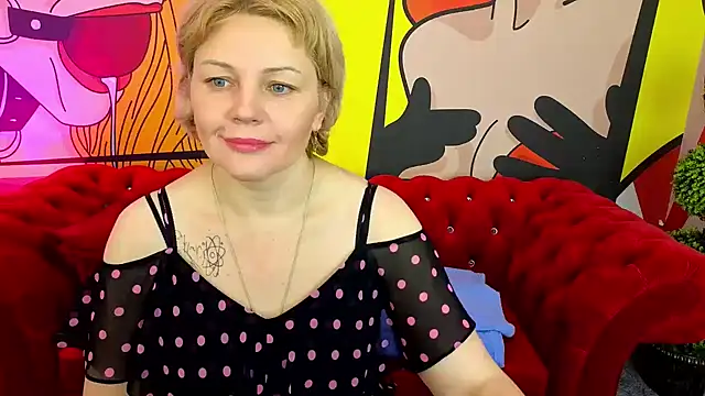 AmaraNights online show from December 4, 2:26 pm