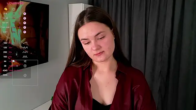 Snapshot of JoyBradley chatting on December 18, 6:08 am JoyBradley online show from December 18, 6:08 am