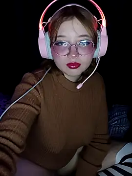 Snapshot of Michi_sauria1 chatting on November 19, 3:50 am Michi sauria1 online show from November 19, 3:50 am