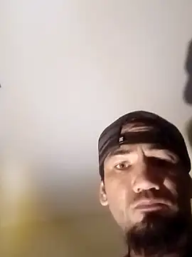 Snapshot of ALspacer chatting on March 6, 3:36 am ALspacer online show from March 6, 3:36 am