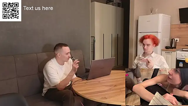 Snapshot of notaswingers chatting on November 11, 11:16 pm notaswingers online show from November 11, 11:16 pm